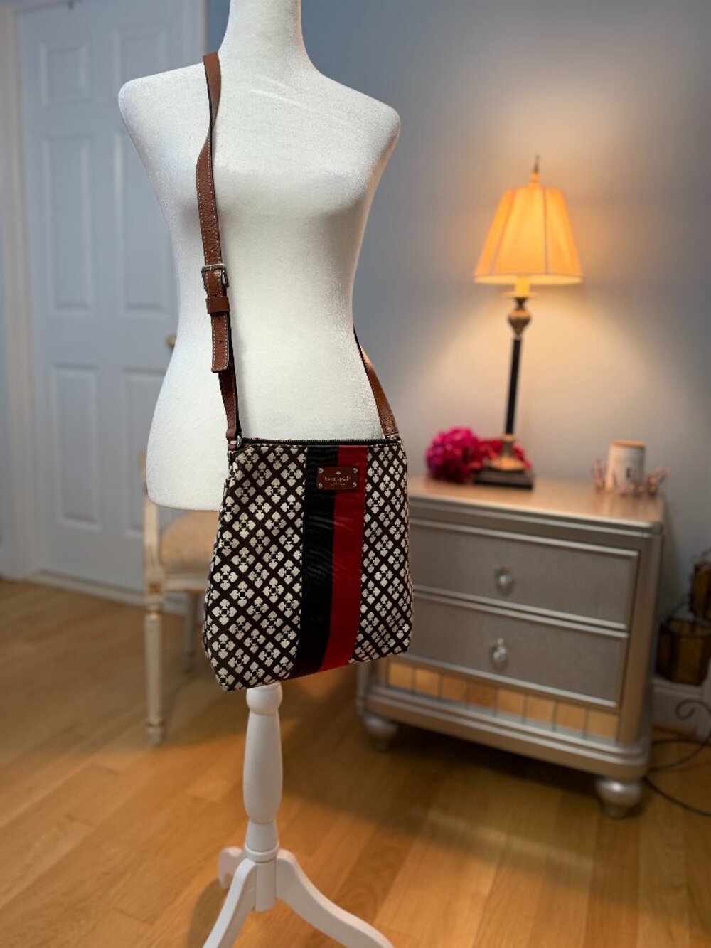 Vintage Kate Spade Classic Victoria Quilted Canvas Stripe Crossbody Bag Brown
